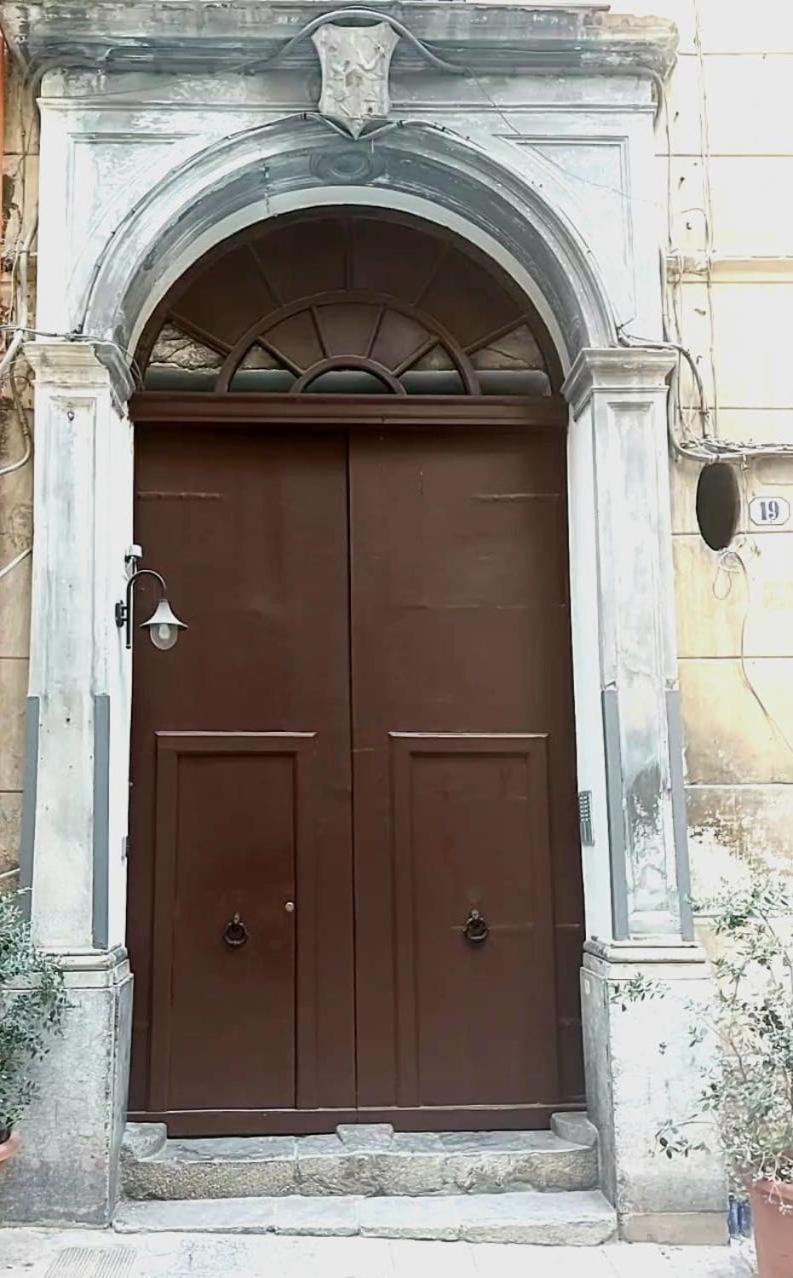 דירות פלרמו Casa Del Parlamento מראה חיצוני תמונה